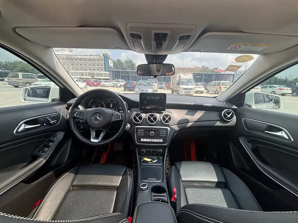 Mercedes-Benz GLA — миниатюра 5