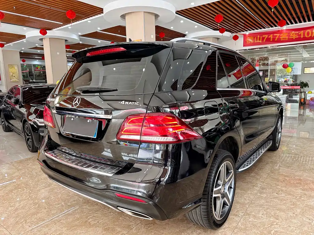 MERCEDES-BENZ GLE