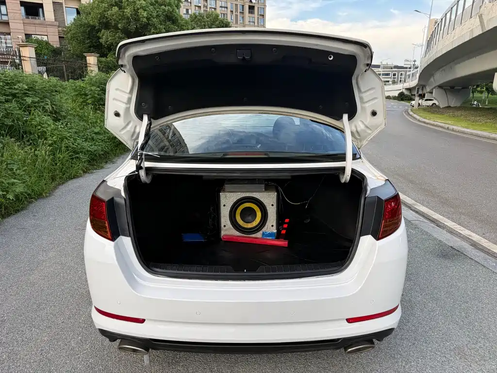 Kia K5 2.0L Auto GLS, фото 16