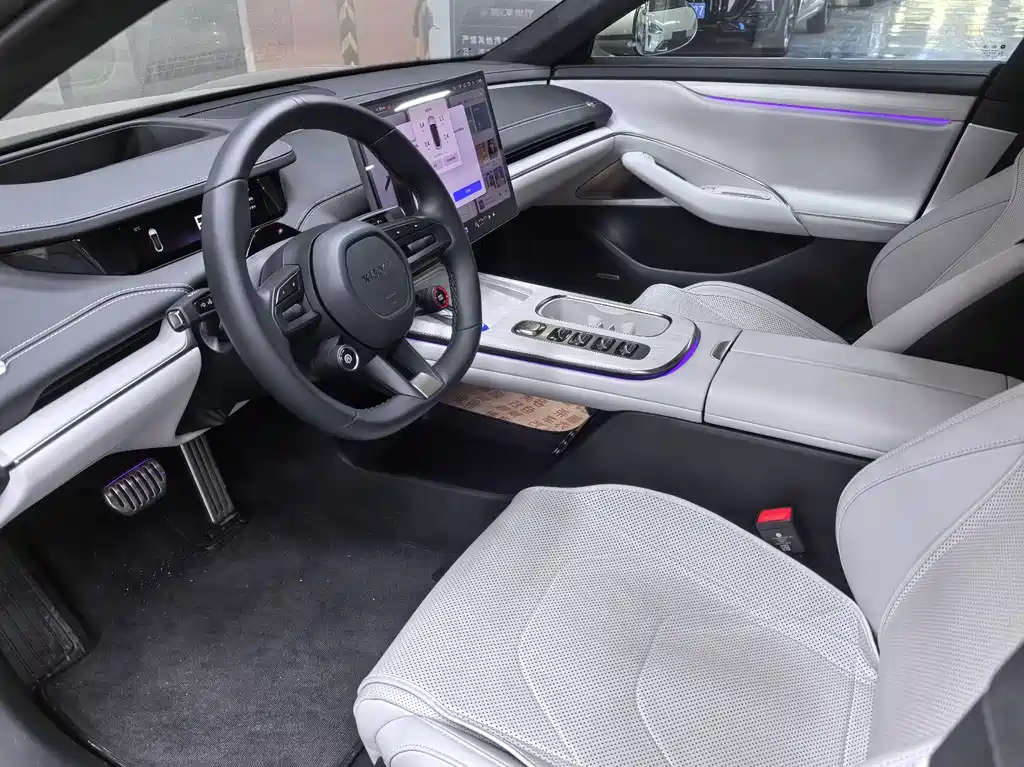 XIAOMI CAR XIAOMI SU7