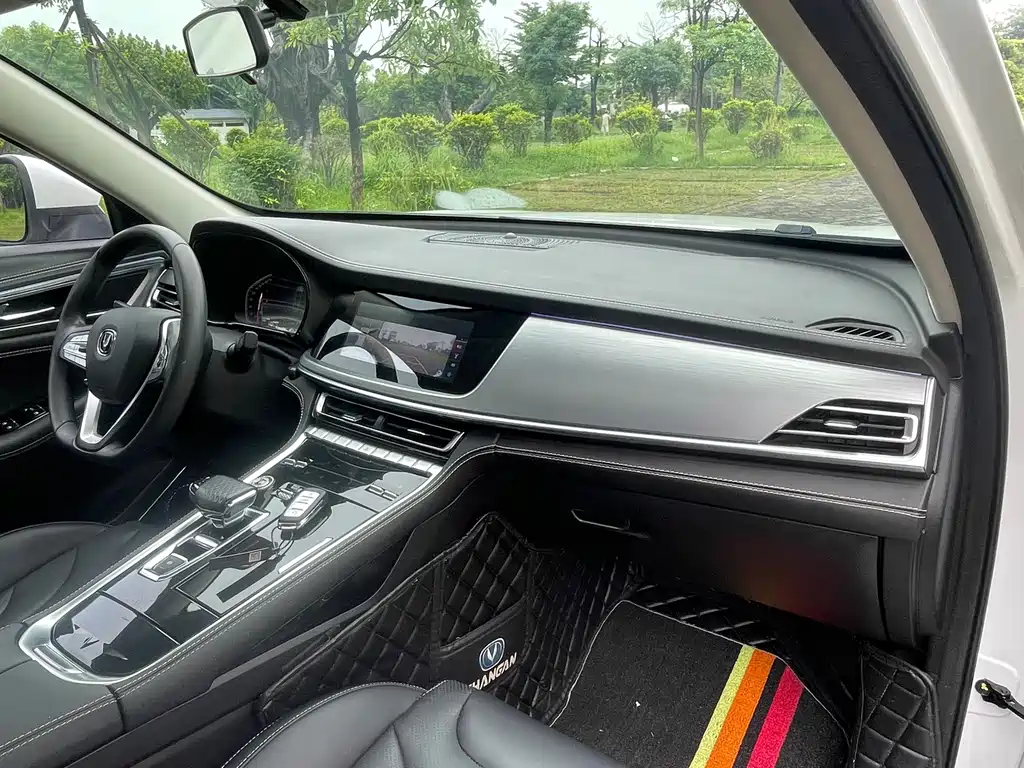 Changan CS85 COUPE — миниатюра 8