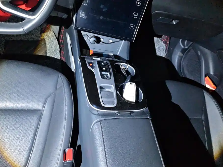 Hyundai Tucson — миниатюра 16