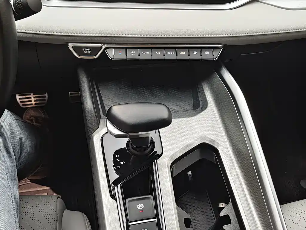 Geely Xingrui — миниатюра 16