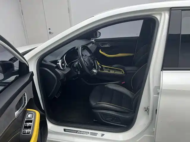MG 6 New Energy — миниатюра 13