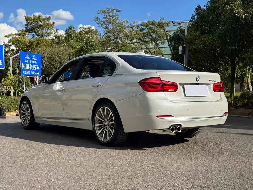 BMW 3 Series — миниатюра 5