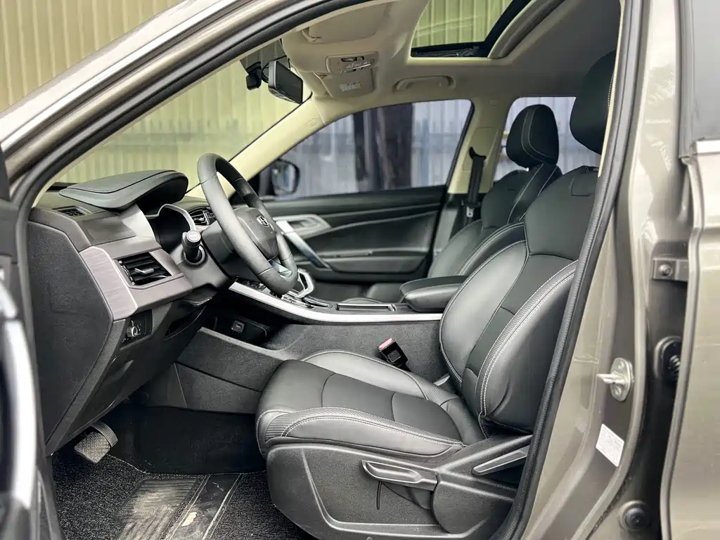 Geely Boyue — миниатюра 7