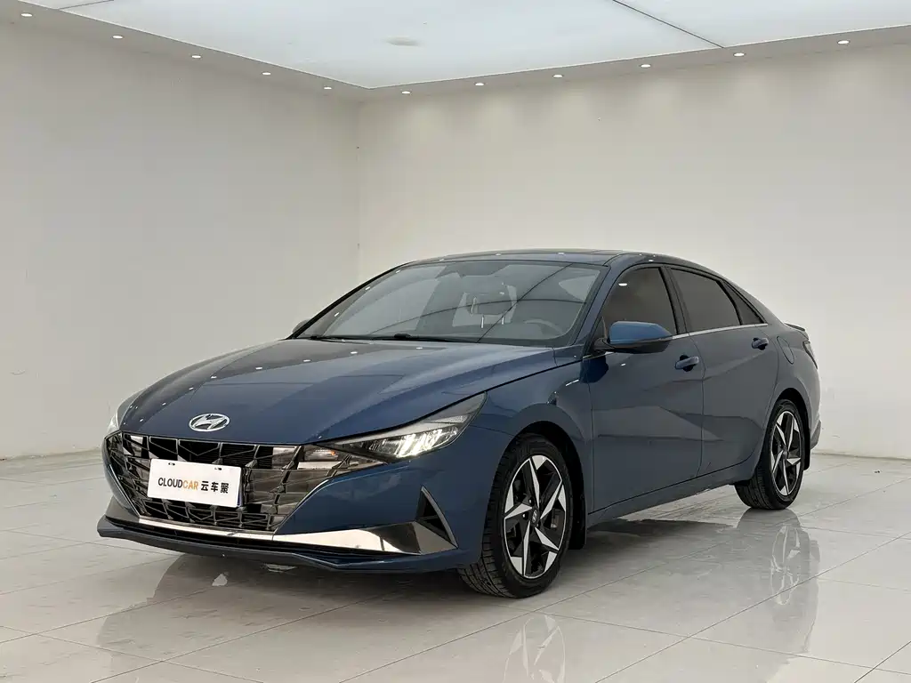 Hyundai Elantra 2021