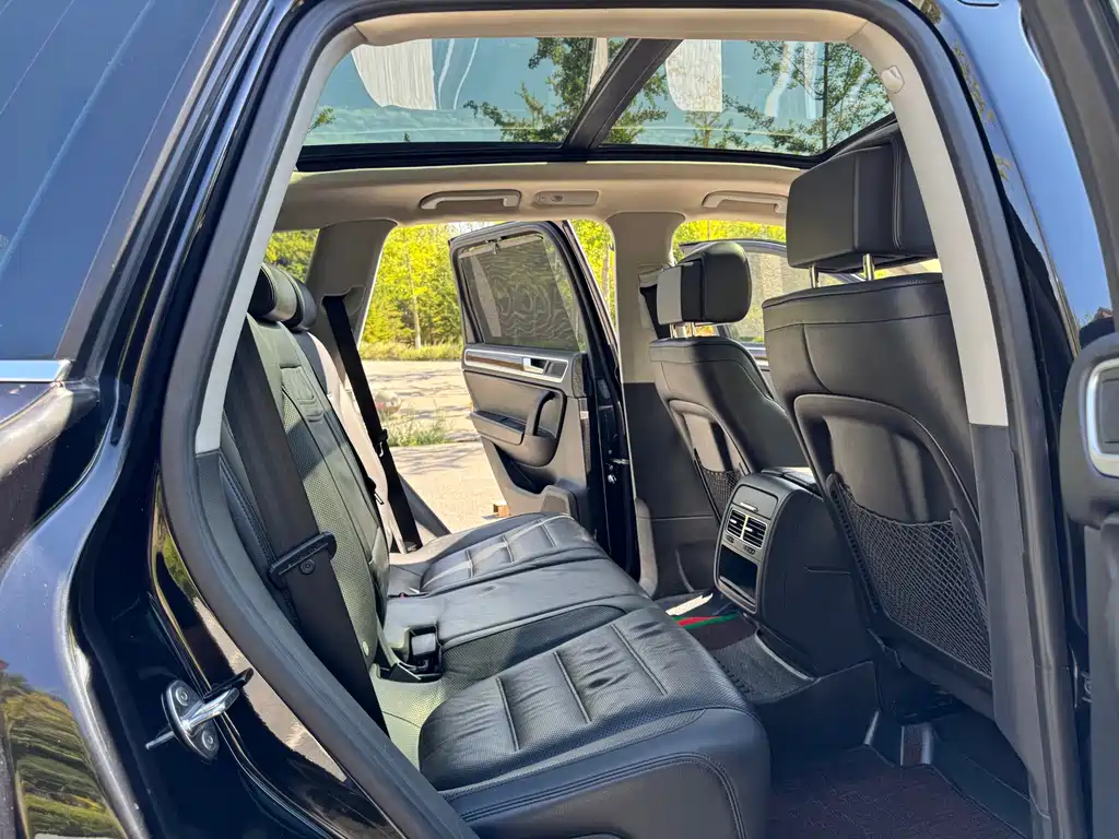 Volkswagen Touareg — миниатюра 20
