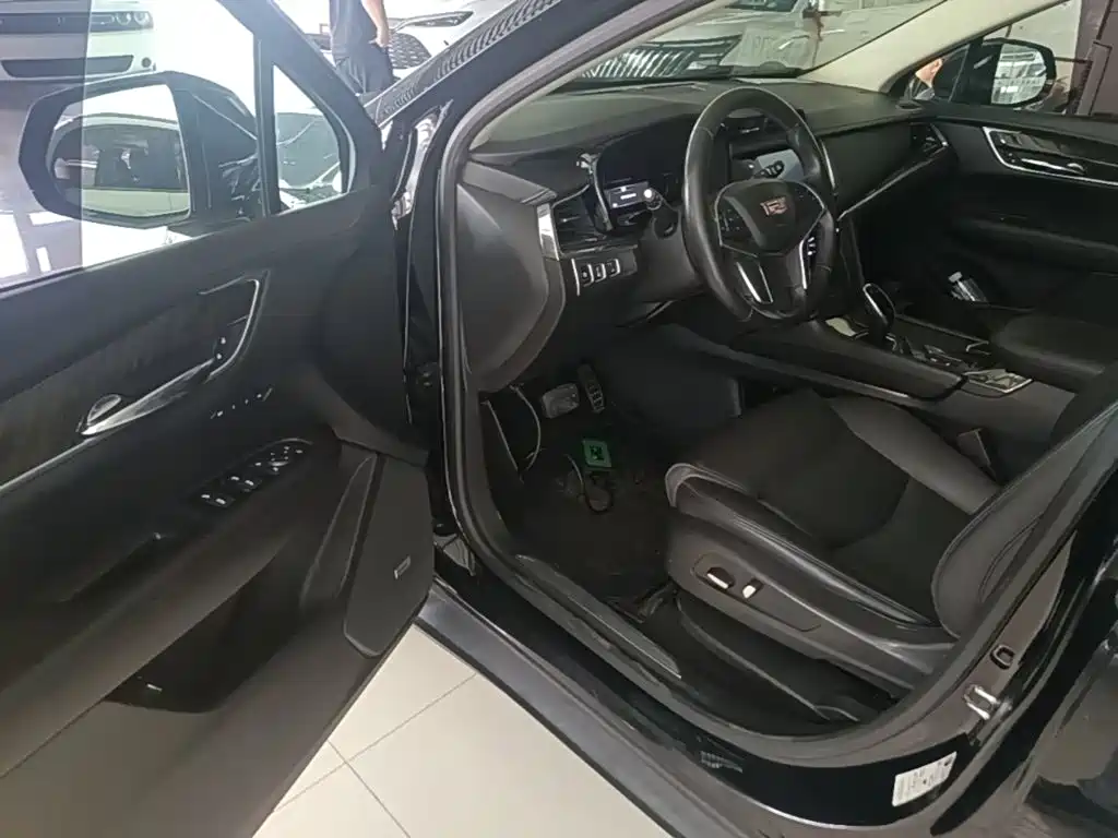 Cadillac XT5 — миниатюра 16