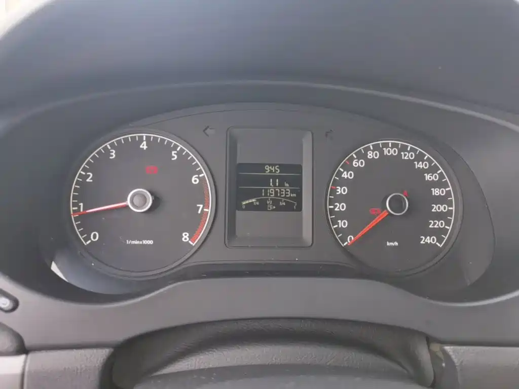 Volkswagen Sagitar — миниатюра 12