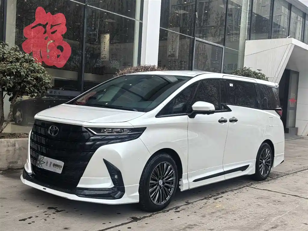 Toyota Alphard 2025