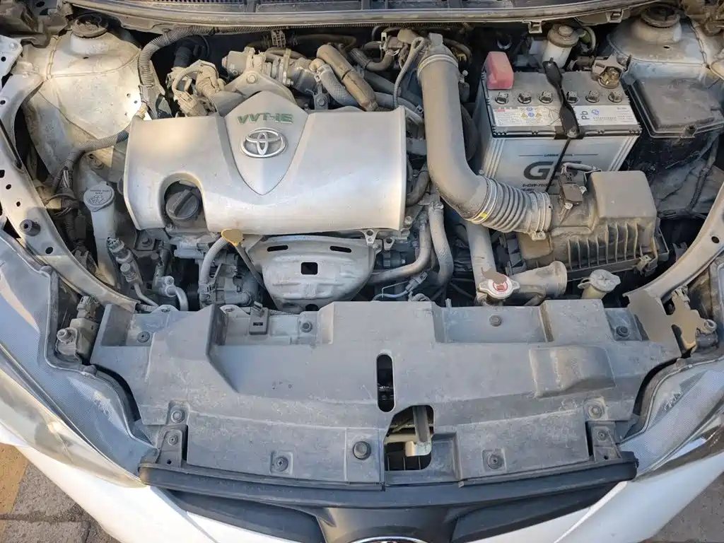 Toyota Yaris L — миниатюра 11