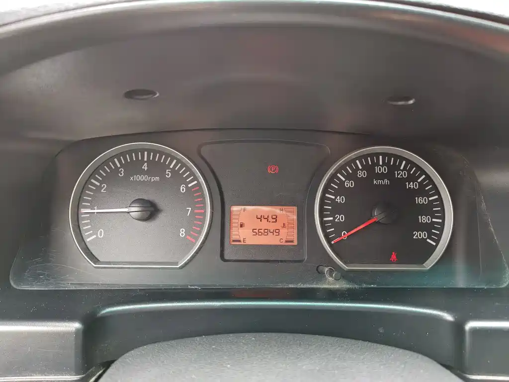 Forthing Lingzhi V3L 1.6L 2 seats Logistics Edition, фото 11