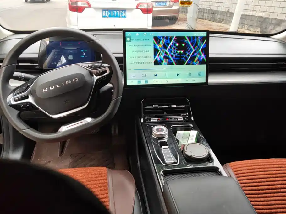 Wuling Xingguang — миниатюра 12
