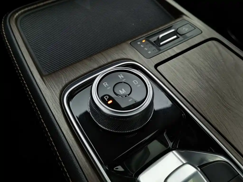 Ford Equator — миниатюра 13