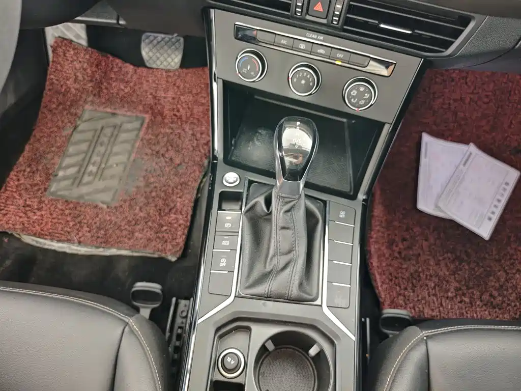 Volkswagen Passat — миниатюра 14