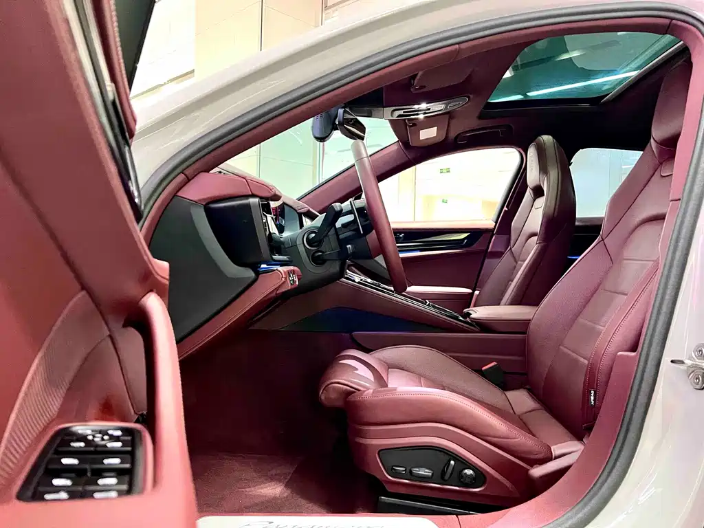 Porsche Panamera — миниатюра 7
