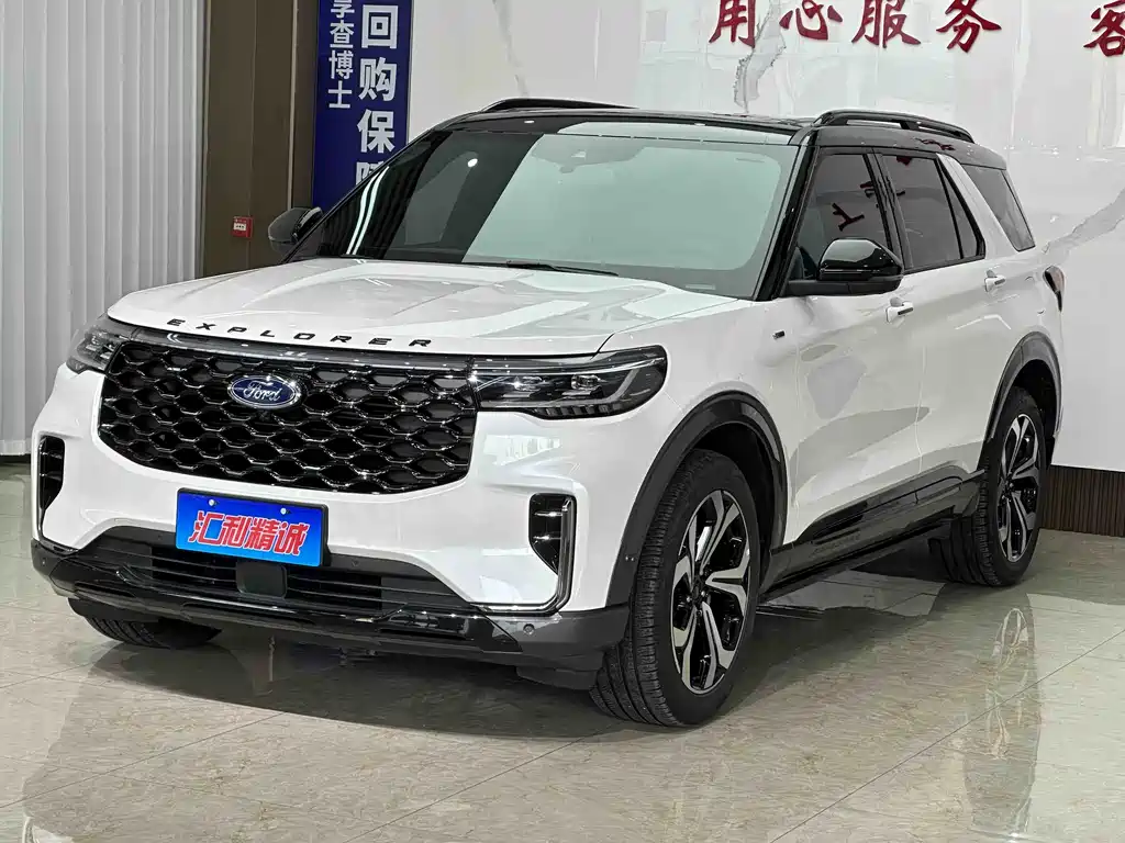 Ford Explorer 2024
