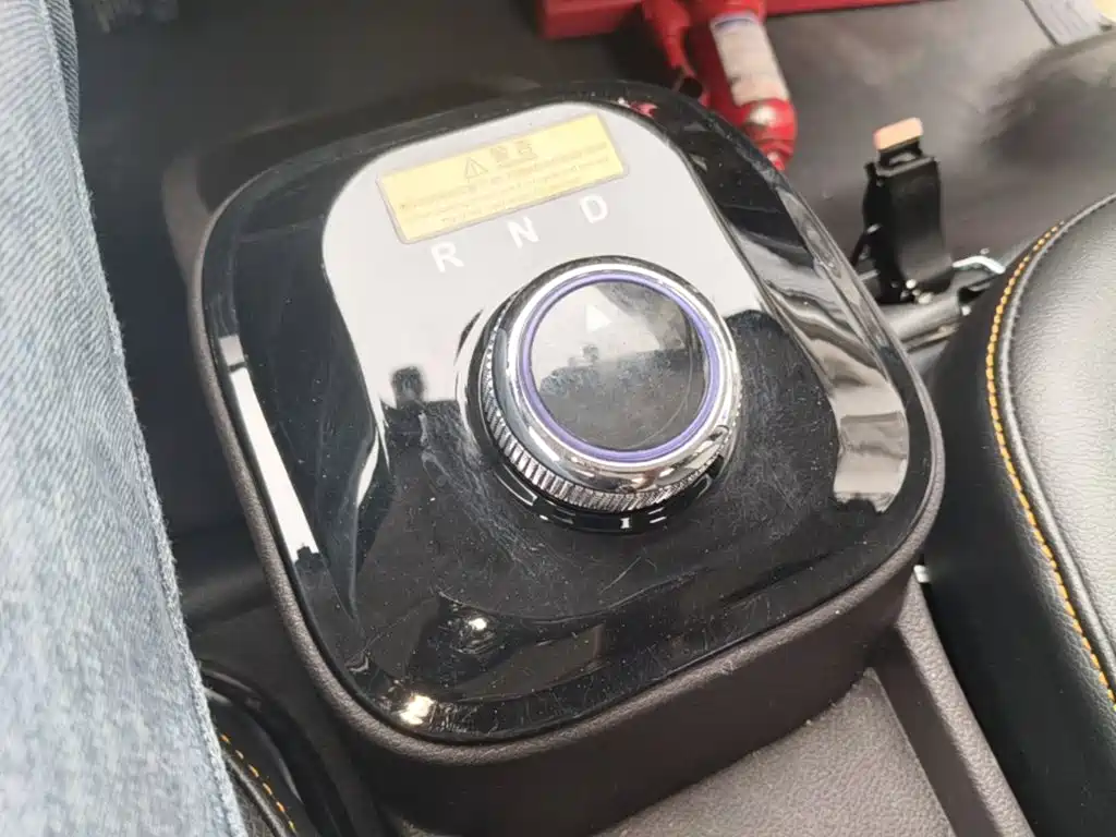 Foton Xiangling M New Energy — миниатюра 14