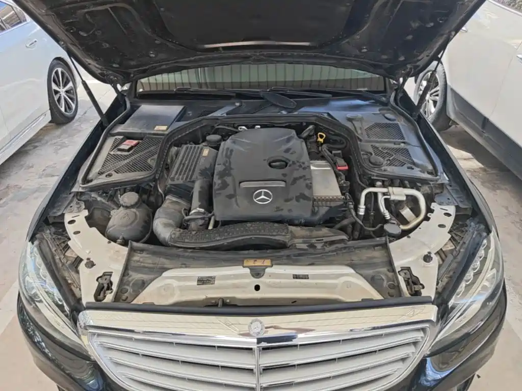Mercedes-Benz C-Class — миниатюра 20