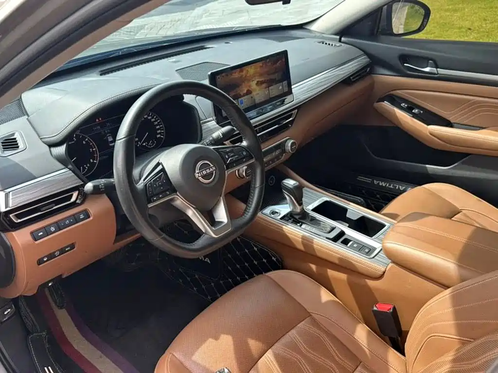Nissan Teana — миниатюра 6