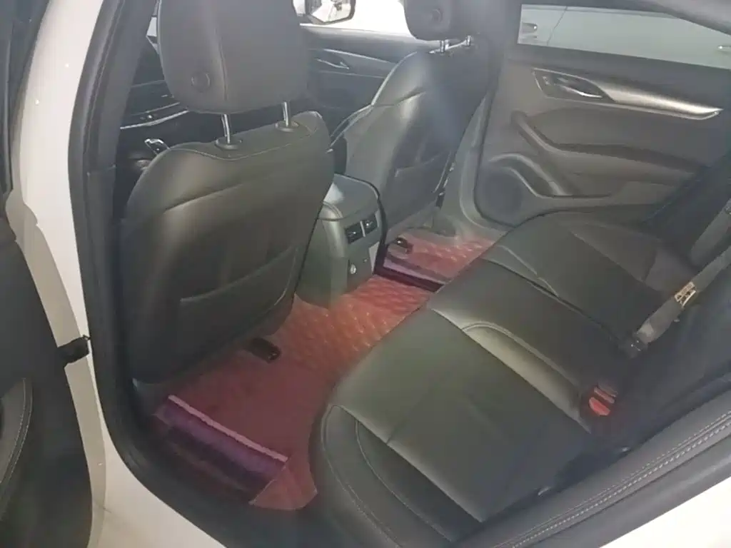 Cadillac CT5 — миниатюра 17