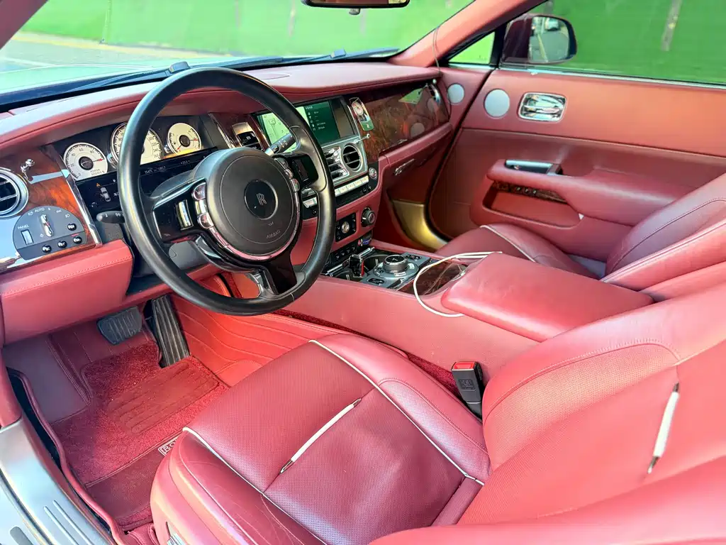 Rolls-Royce Wraith — миниатюра 4
