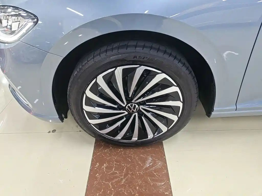 Volkswagen Lavida — миниатюра 23