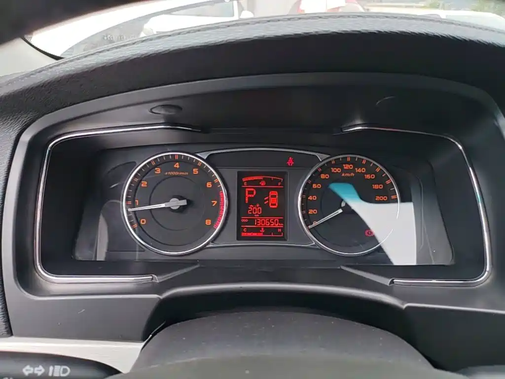 Geely Vision — миниатюра 12
