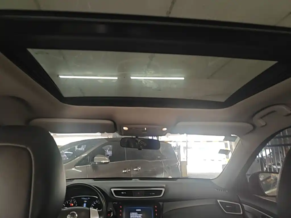 Nissan X-Trail — миниатюра 18