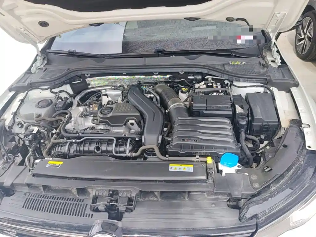 Volkswagen Golf — миниатюра 25