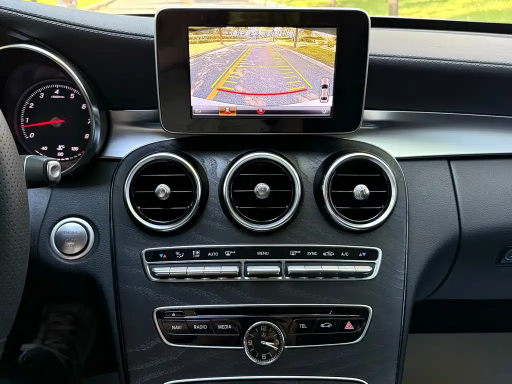 Mercedes-Benz C-Class — миниатюра 19