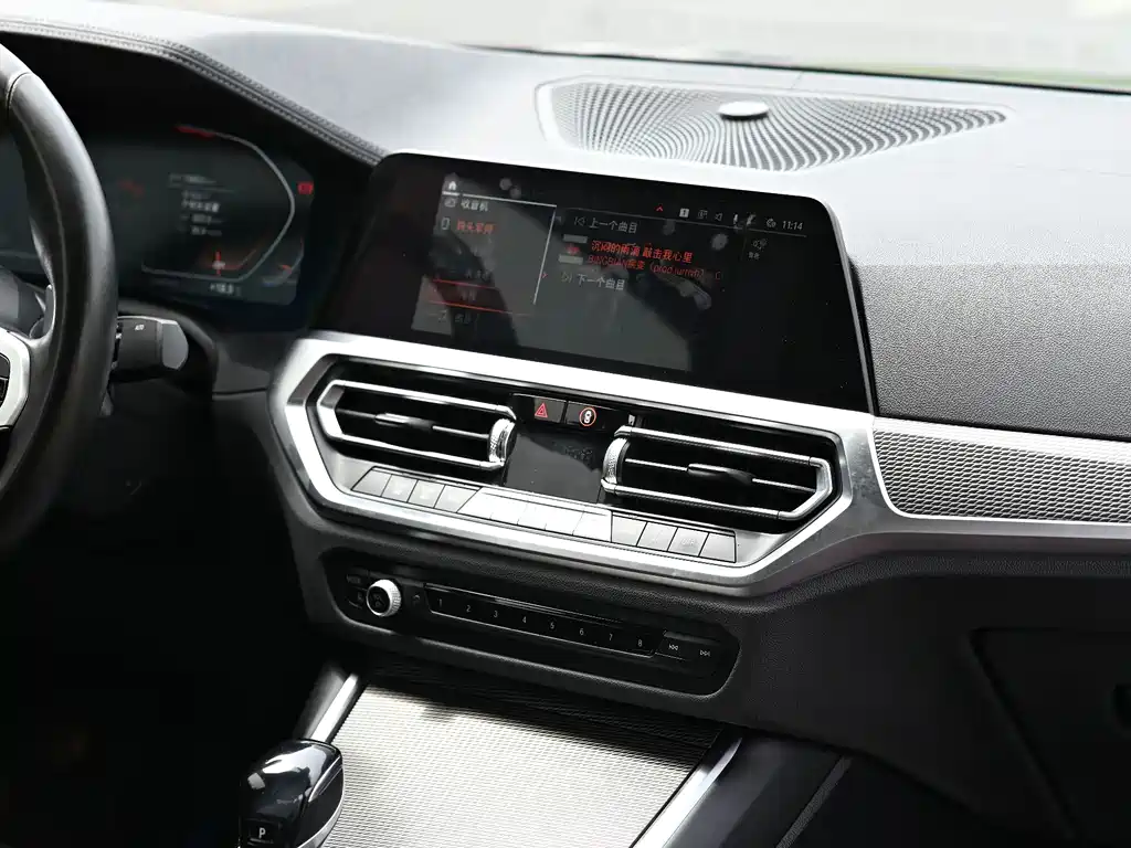 BMW 3 Series — миниатюра 8