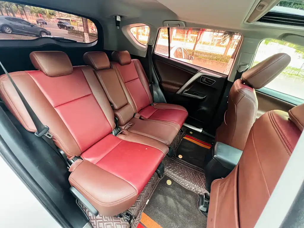 TOYOTA RAV4 RONGFANG