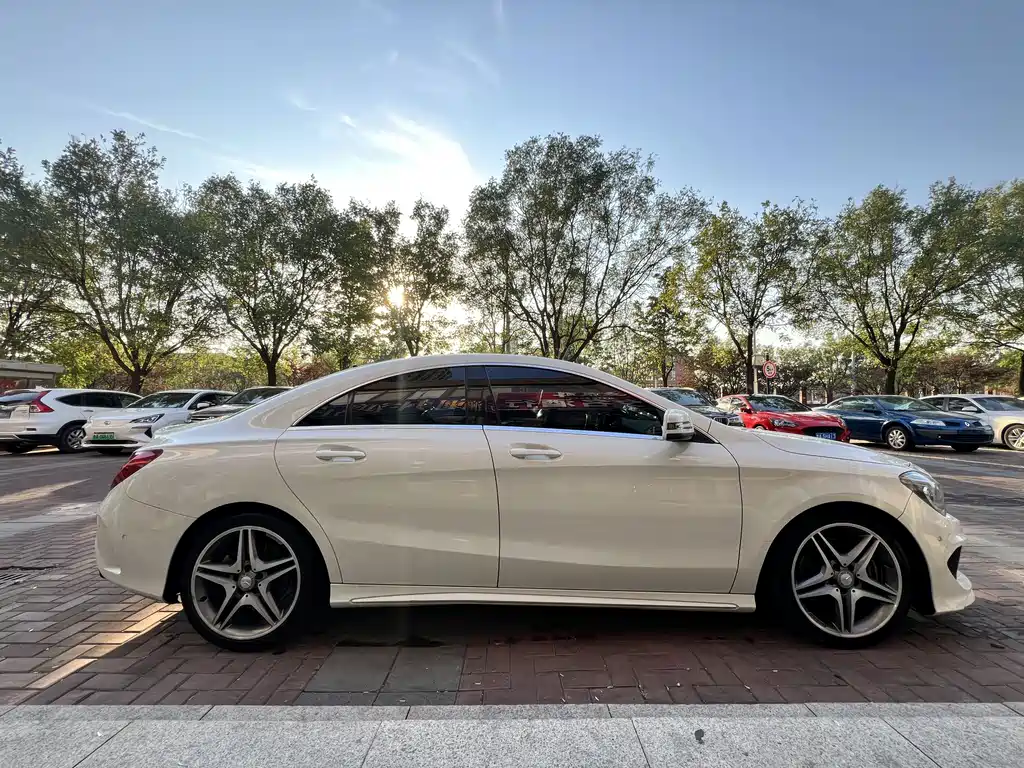 Mercedes-Benz CLA (Import) — миниатюра 8