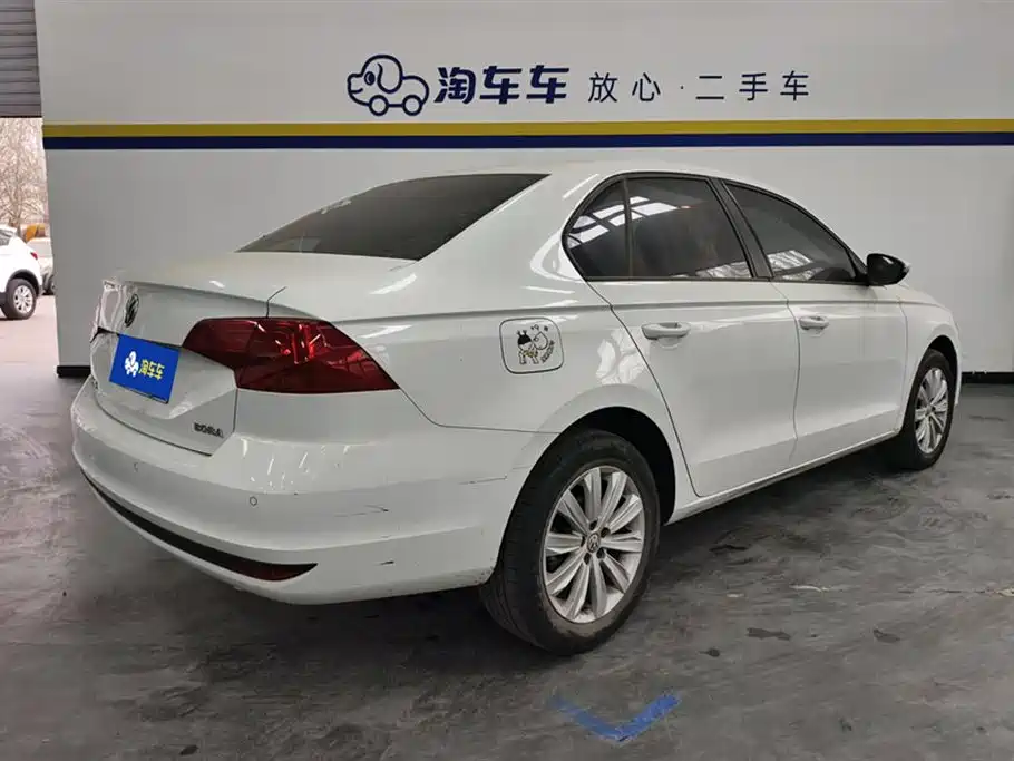 Volkswagen Bora 2019 1.5L AT Fashion VI