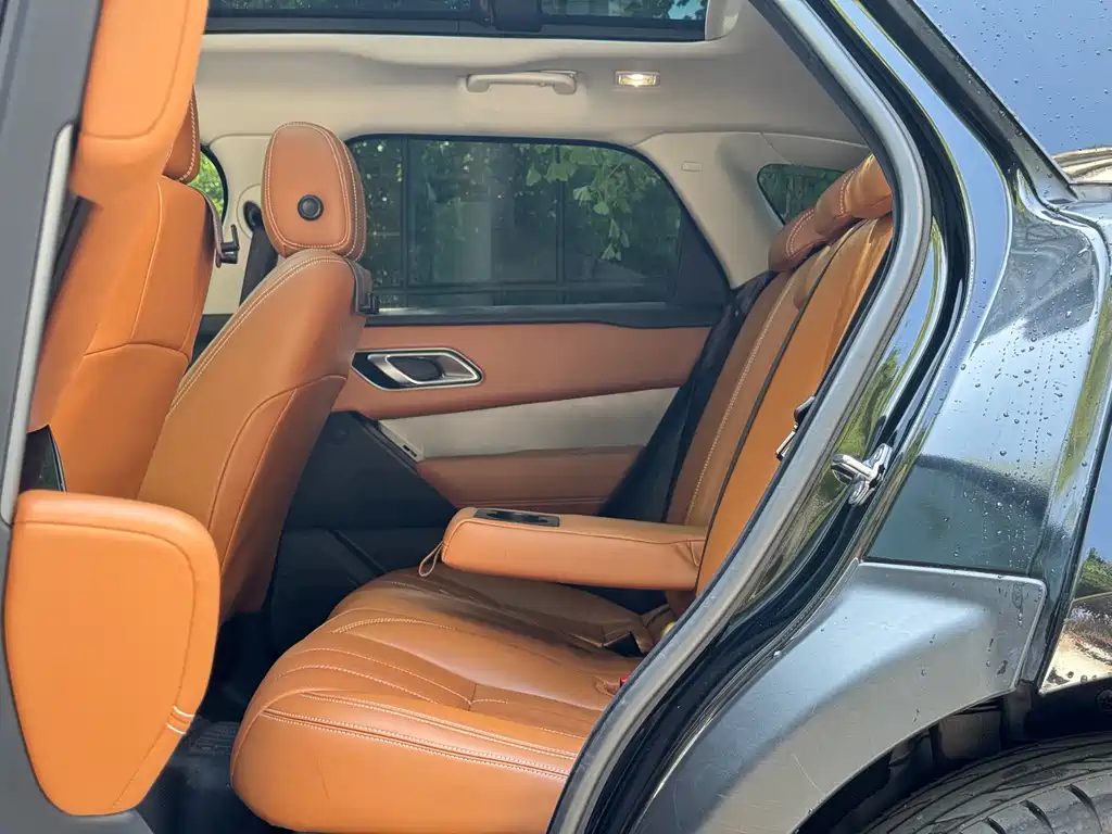 Land Rover Velar — миниатюра 16