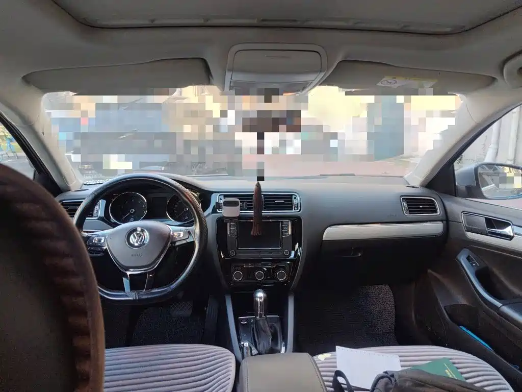 Volkswagen Sagitar — миниатюра 5