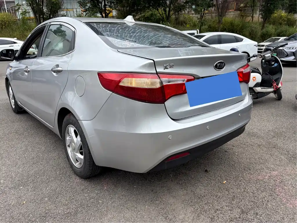 Kia K2 — миниатюра 9
