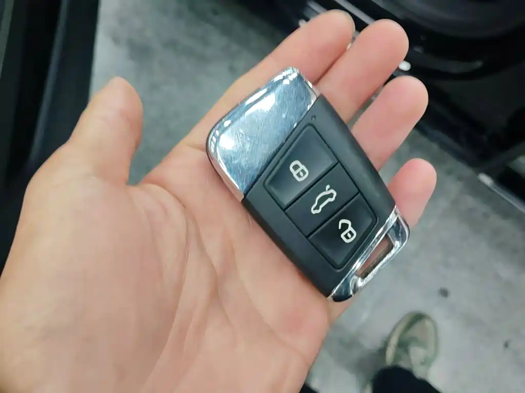 Volkswagen Magotan PHEV — миниатюра 9