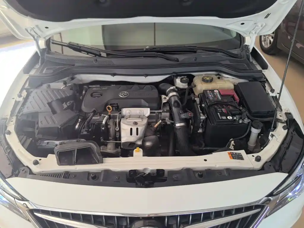 Buick Excelle — миниатюра 20