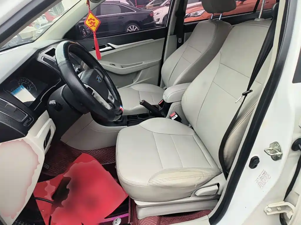 Geely Vision — миниатюра 15