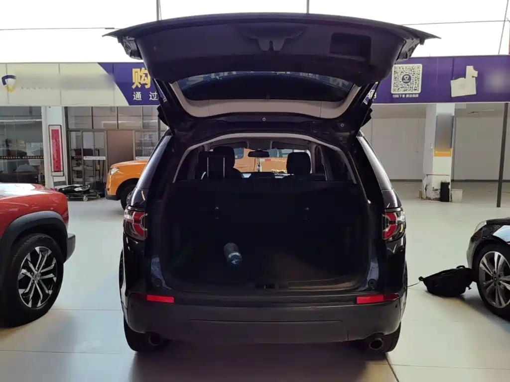 Land Rover Discovery Sport — миниатюра 19