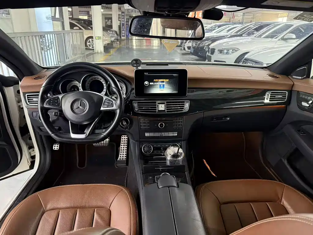 Mercedes-Benz CLS — миниатюра 12