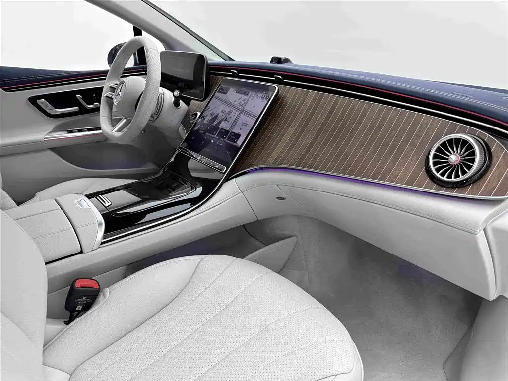 Mercedes-Benz EQE — миниатюра 17