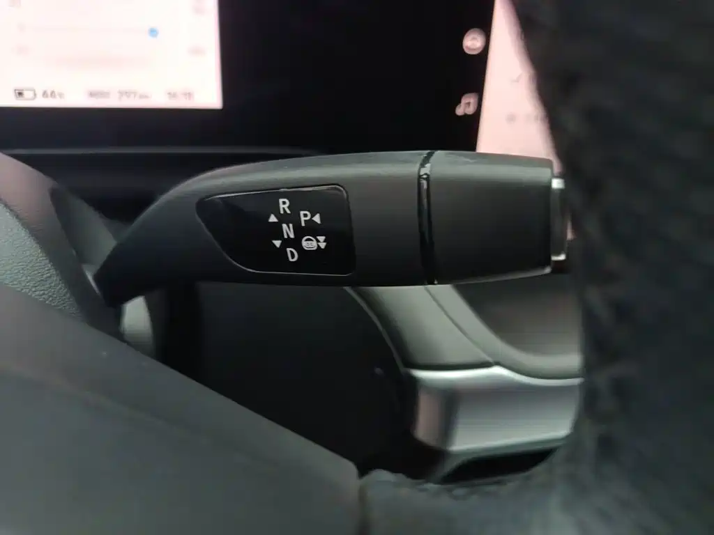XPeng P7 — миниатюра 10