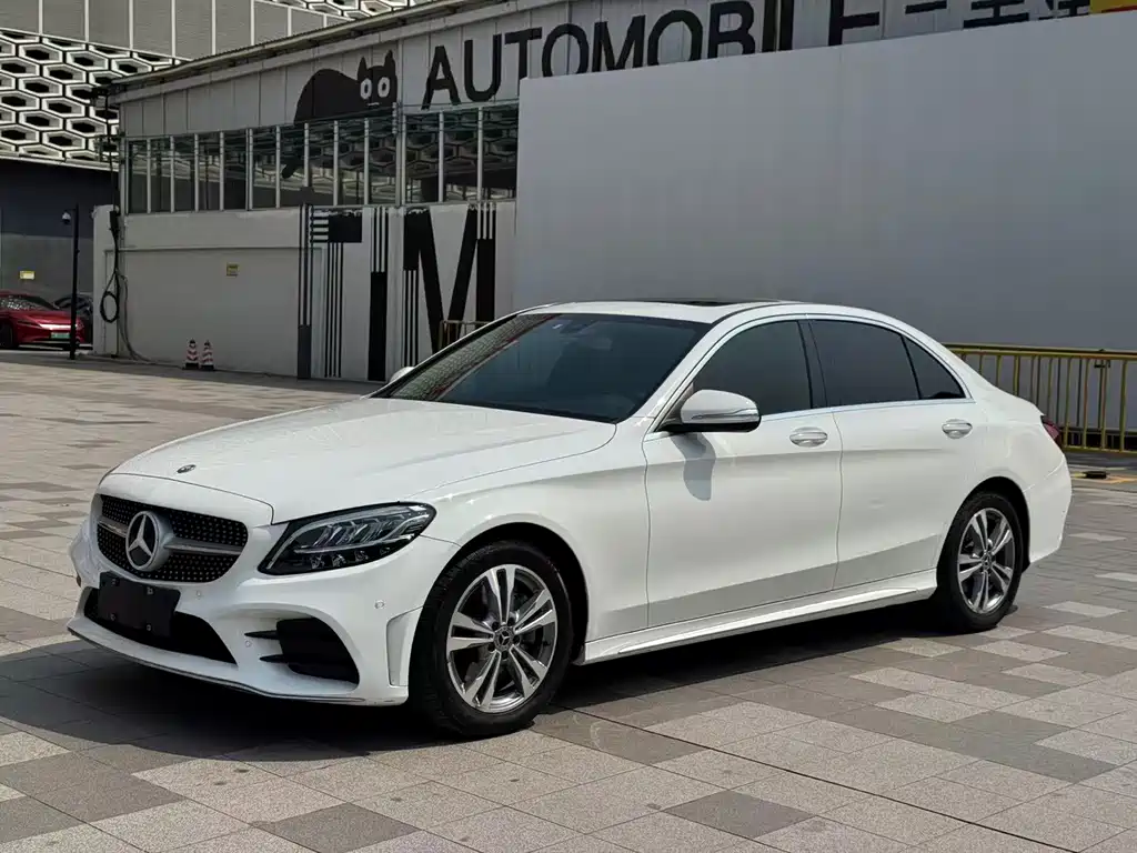 Mercedes-Benz C-Class 2019