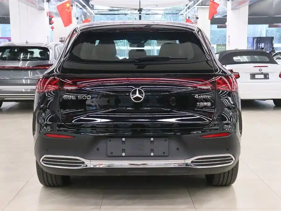 MERCEDES-BENZ EQE SUV