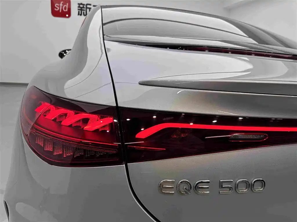 Mercedes-Benz EQE — миниатюра 29
