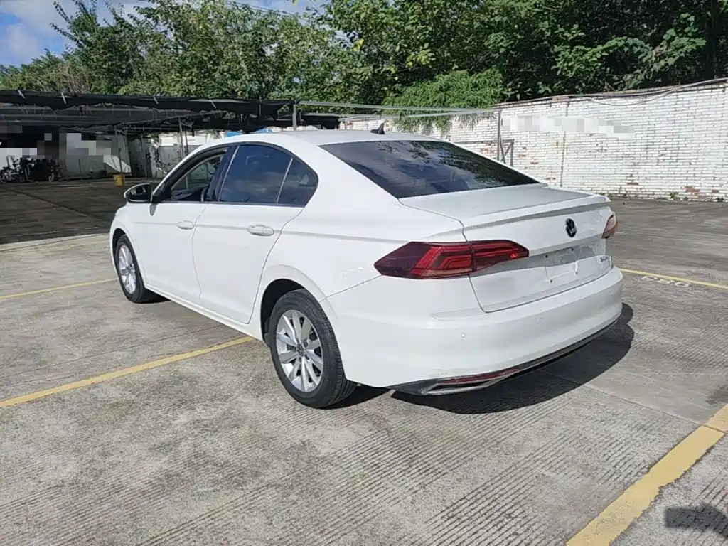 Volkswagen Bora — миниатюра 5